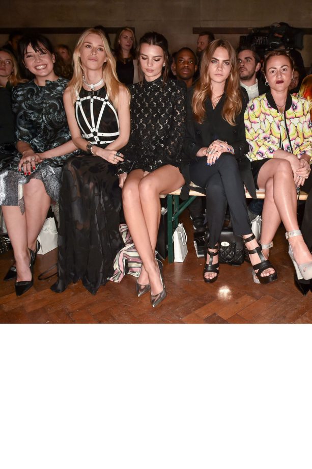 Cara Delevingne And Daisy Lowe At Giles Deacon At London Fashion Week, 2015