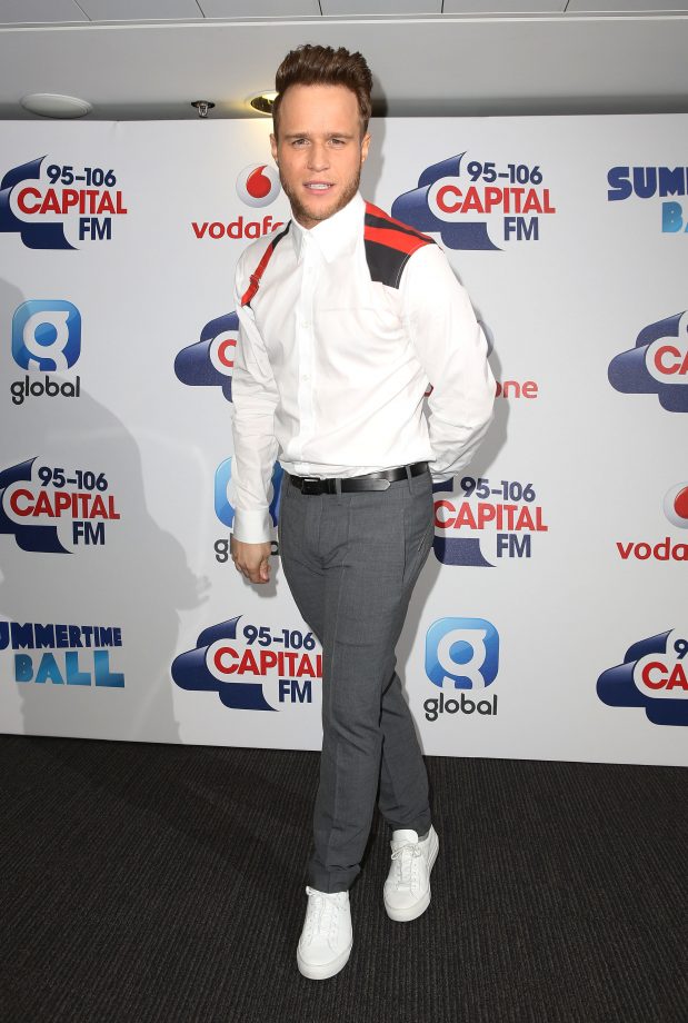 Olly Murs Wears A Classic White Shirt With a Printed Twist To The Capital Summertime Ball, 2015