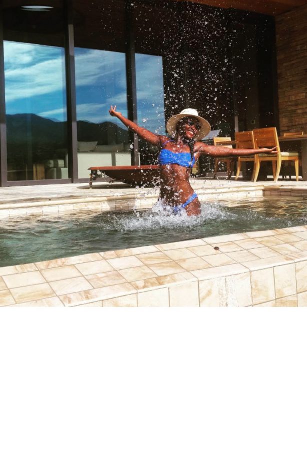 Lupita Nyong'o Splashes Around In The Pool, 2015