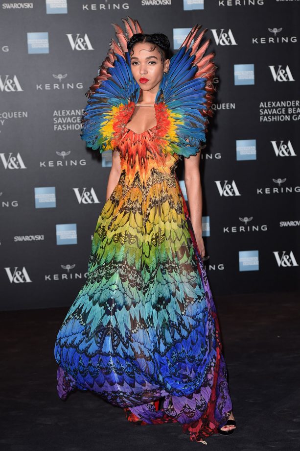FKA Twigs Amazed Us All This Year With Her Awe-Inspiring Songs And Fashion Plus She Bagged Robert Pattinson