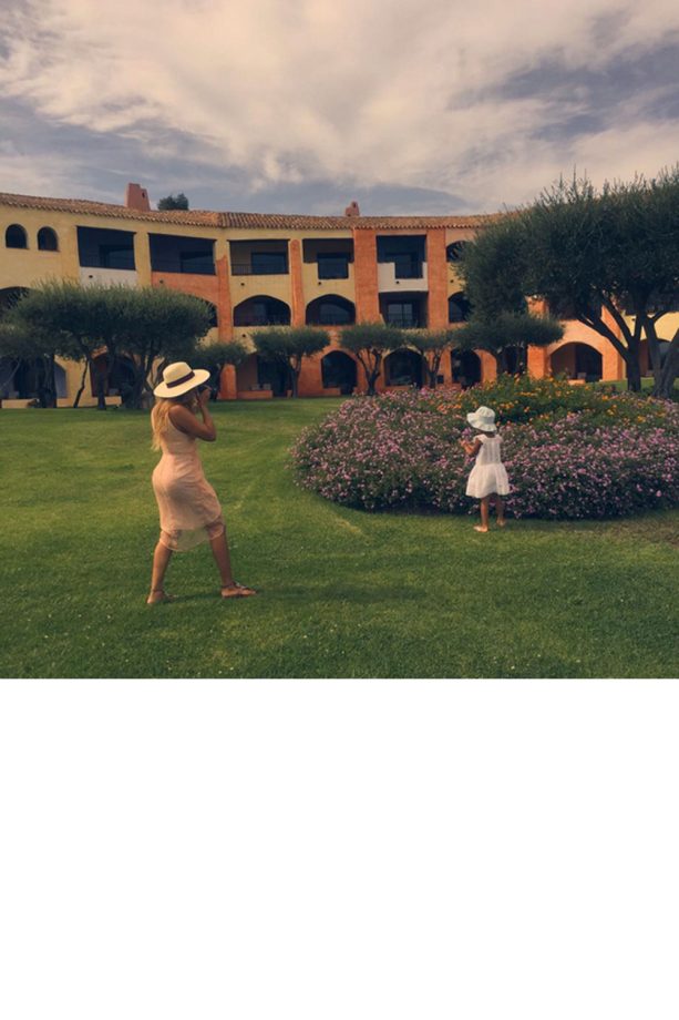 Beyoncé Takes Photos Of Blue Ivy Picking Flowers, 2015