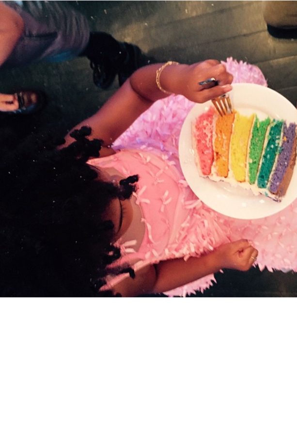Blue Ivy Eats Rainbow Cake On Her 3rd Birthday, 2014