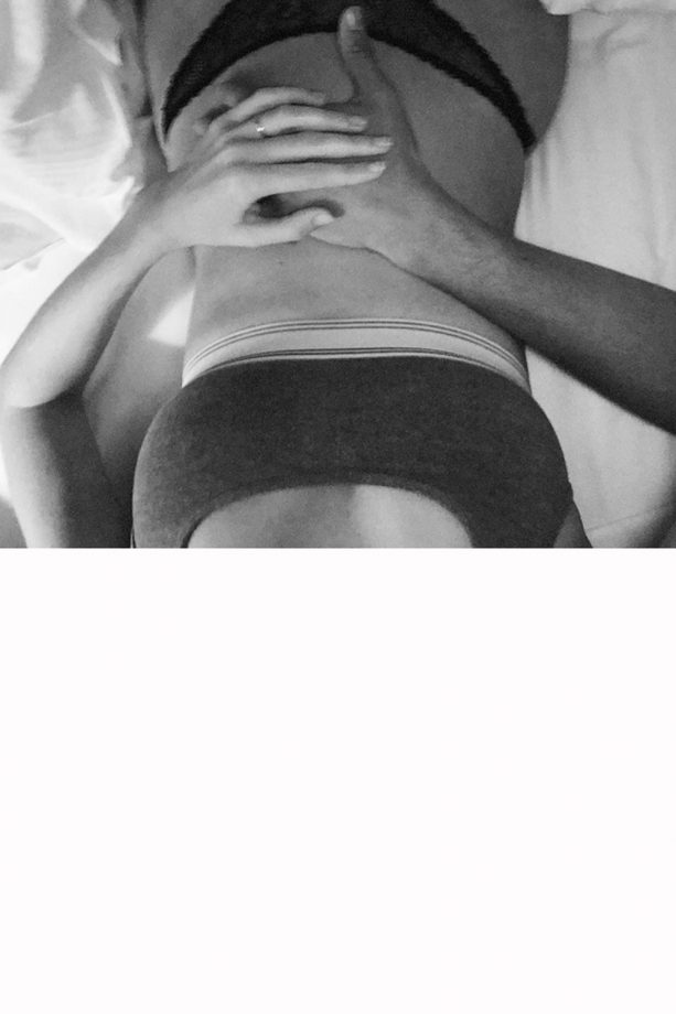 Candice Swanepoel Confirms Her Pregnancy On Instagram With An Adorable Snap Of Her Tummy, 2016