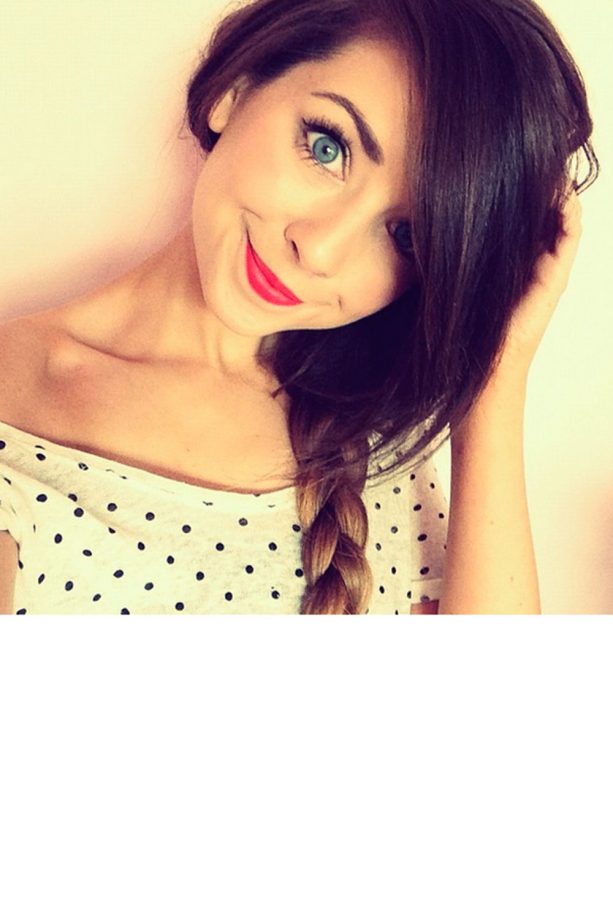 Zoella Looks Relaxed With A Messy Side Plait And Red Lip, 2013