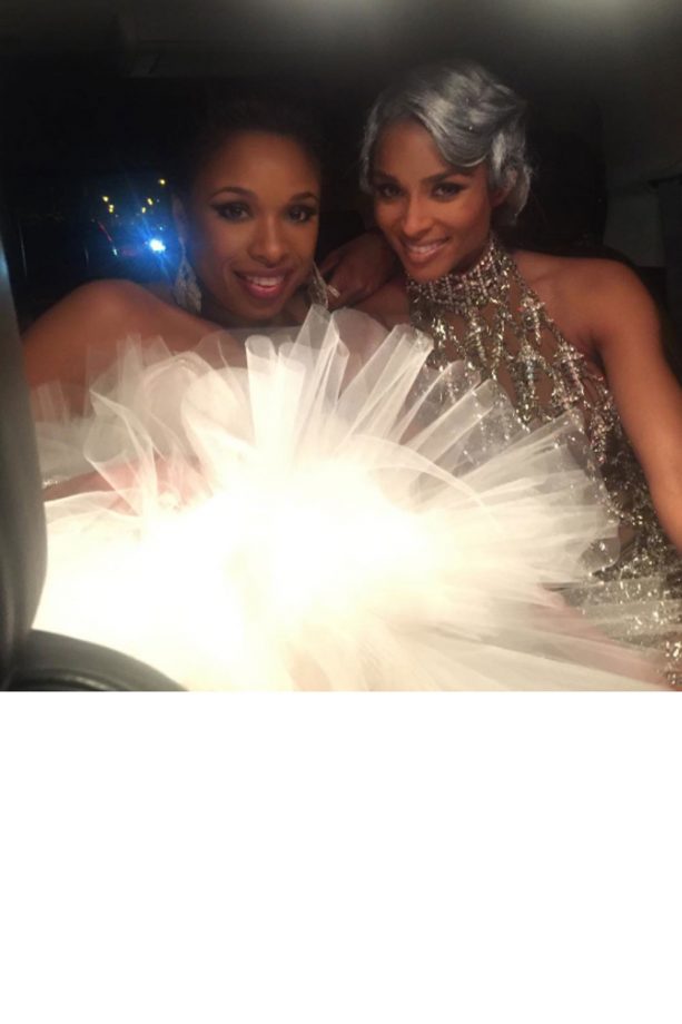 Jennifer Hudson And Ciara Show Us How To Take An In-Car Selfie