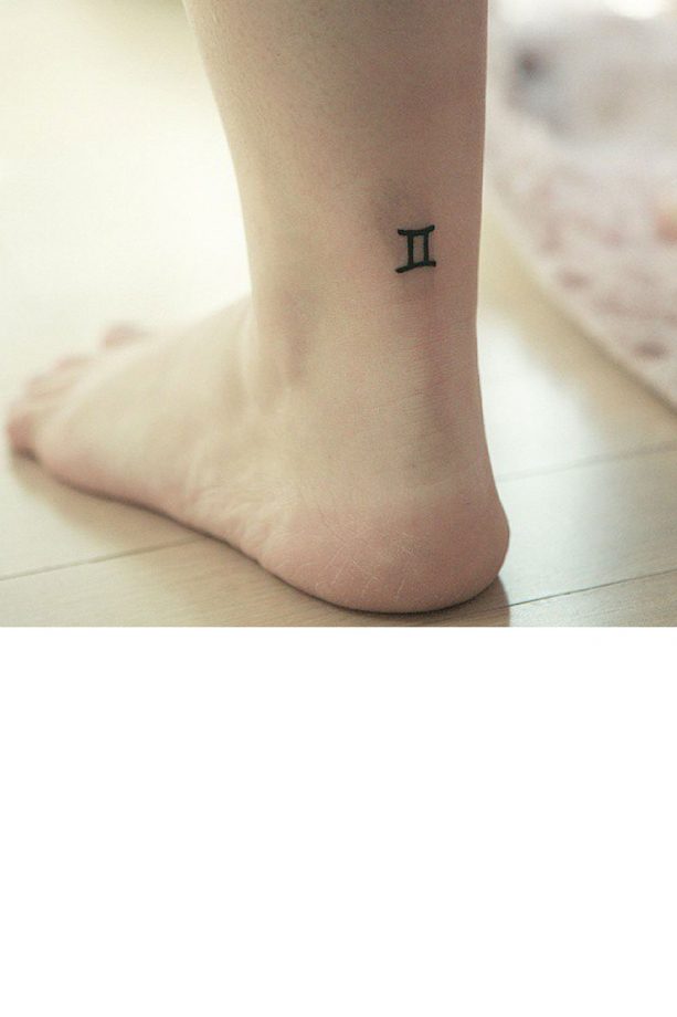 Go Super Small Like This Micro Design, @lunaattoo_