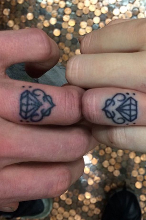 Go For These Pretty Diamond Tattoos, Who Needs A Real One?