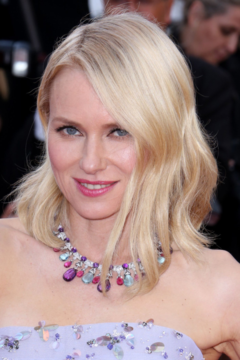 Naomi Watts Plays With Pastel Hues For A Fresh Dewy Look