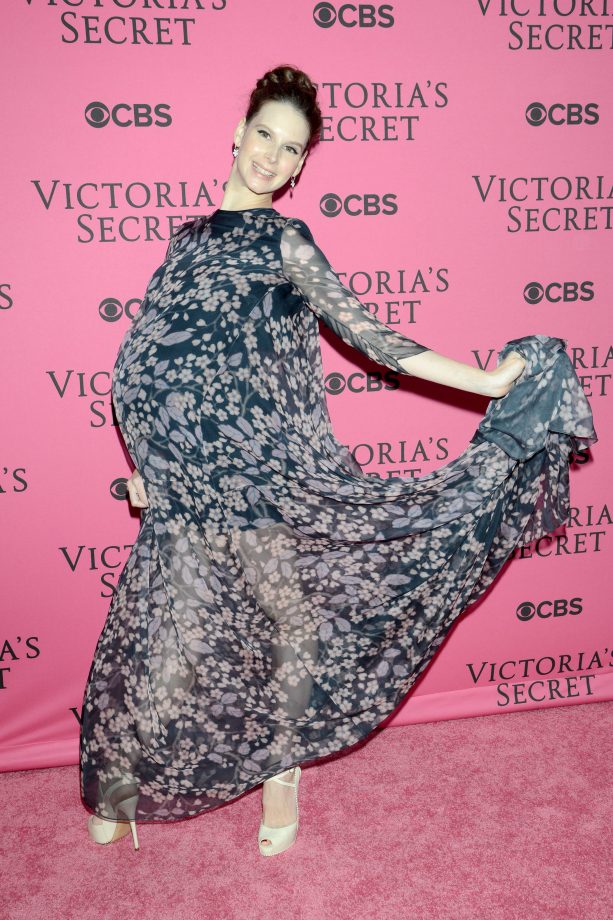 Mary Helen Bowers At The Victoria's Secret Fashion Show, 2015