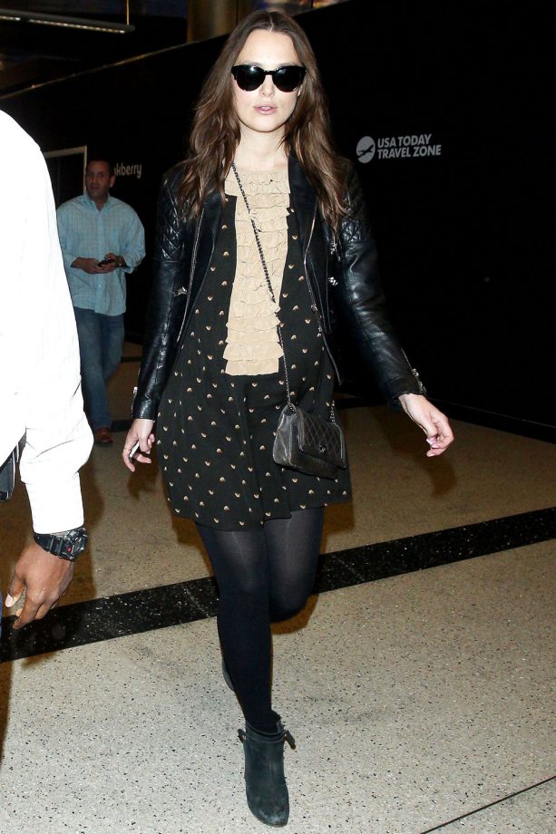 Keira Knightley At LAX Airport, Los Angeles, 2015