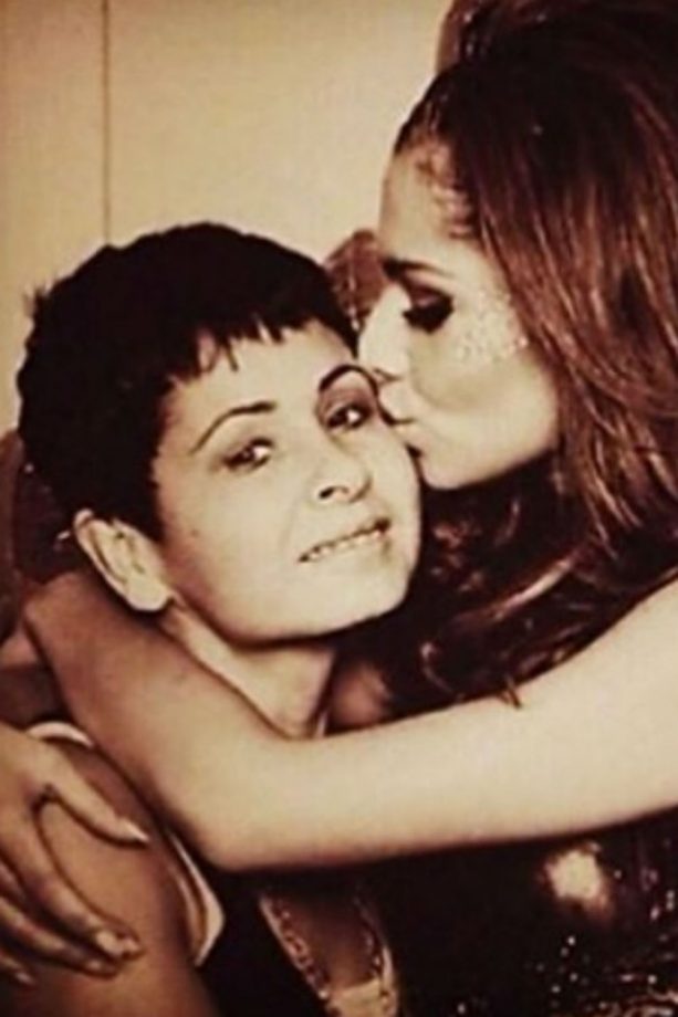 Cheryl Fernandez-Versini Posts A Moving Message To Mum Joan Callaghan, 2016