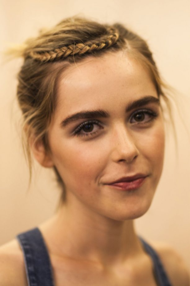 Kiernan Shipka's Braided Half Halo Braid Is Pretty Epic, 2016