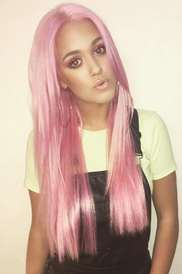 Lottie Tomlison Reveals Her Newly-Dyed Pink Hair On Instagram, 2016