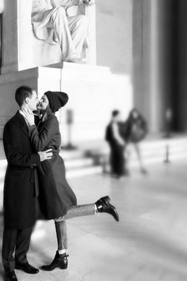 Miranda Kerr And Snapchat Co-Founder Evan Spiegel Make Their Romance Instagram Official, 2016