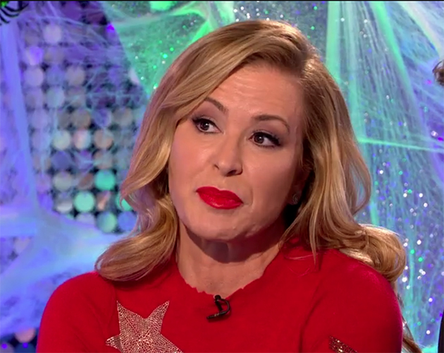 Anastacia looked a little peeved with her former Strictly partner...