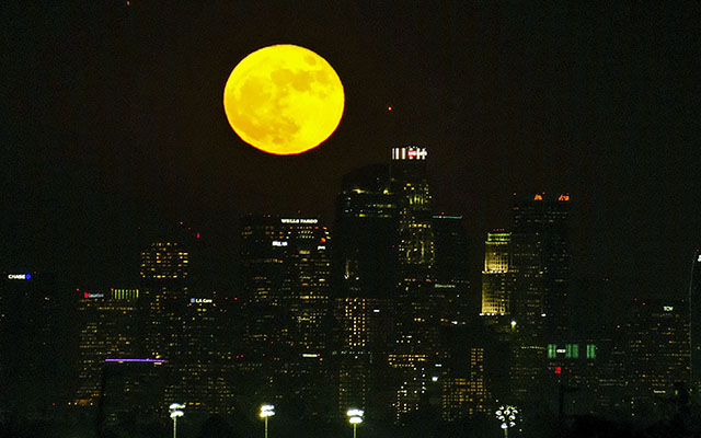 supermoon