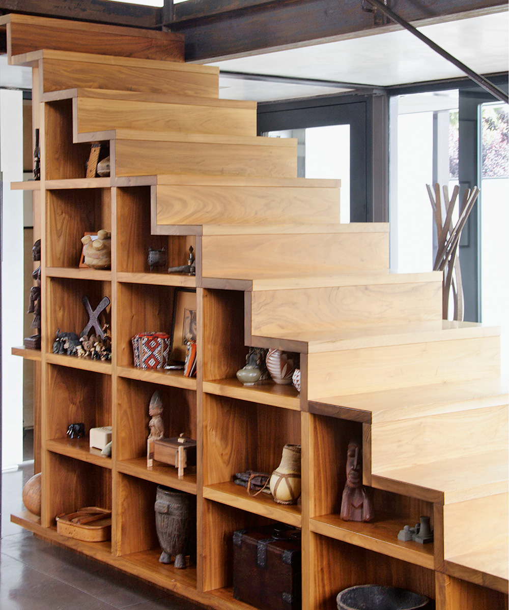 Display artwork