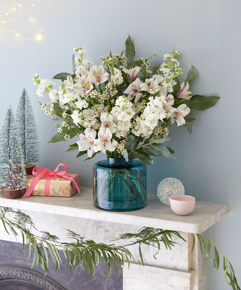 Bloom & Wild reveal the Christmas flower trends decking halls this year