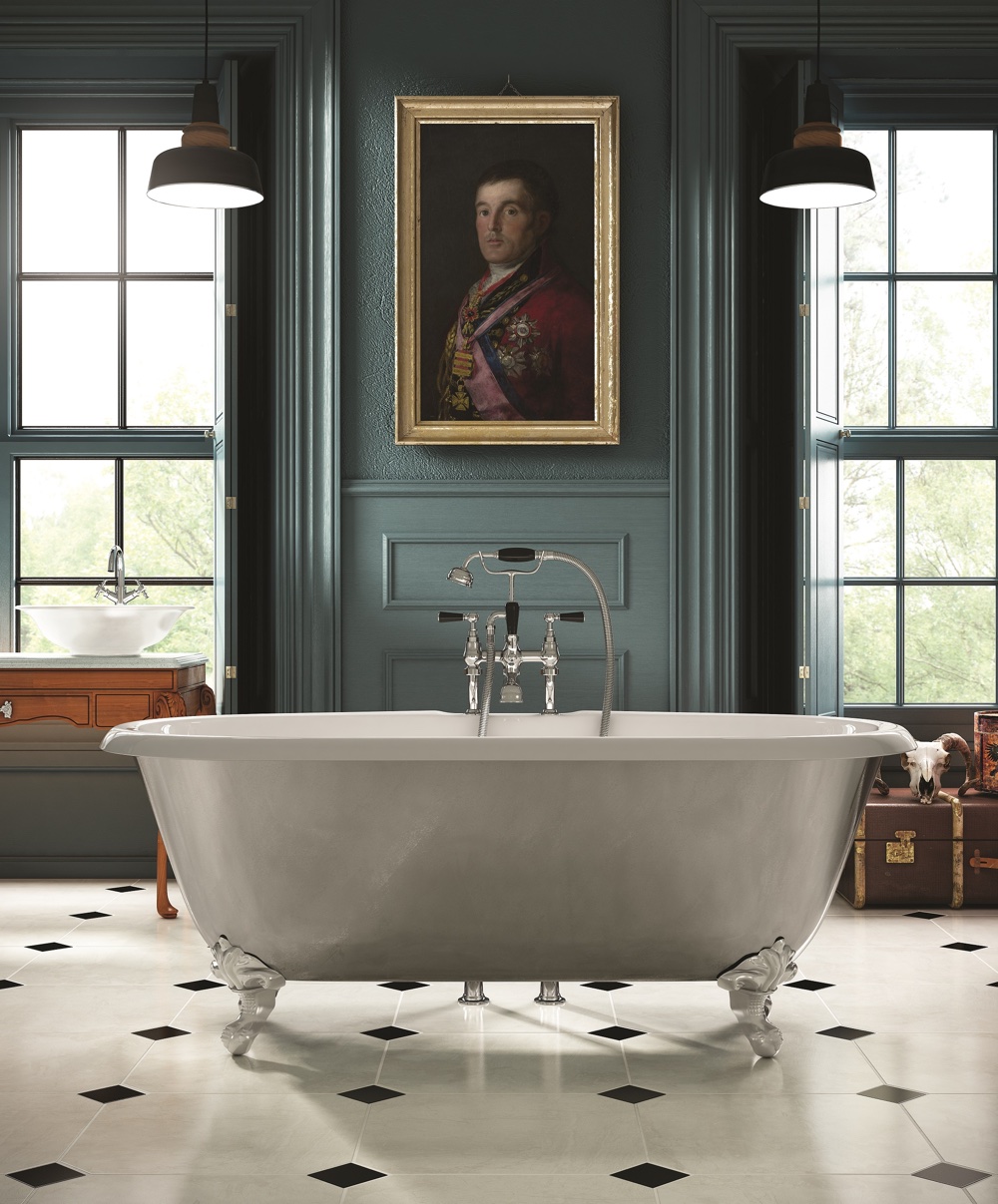 Freestanding baths
