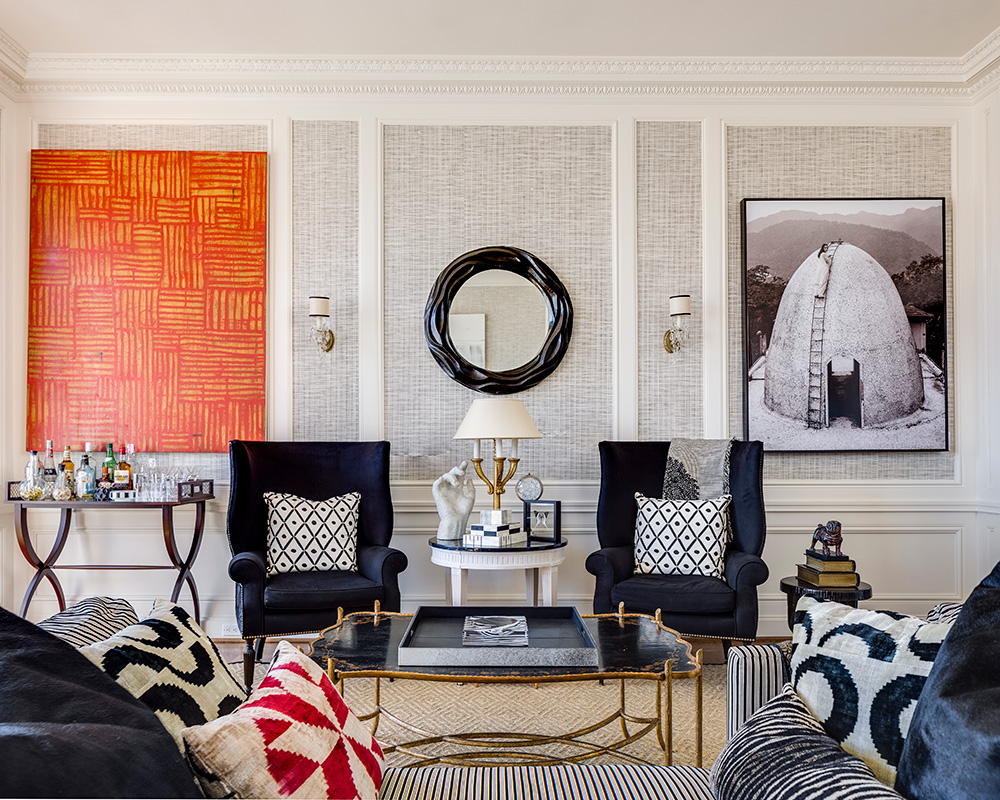 monochrome home in San Francisco