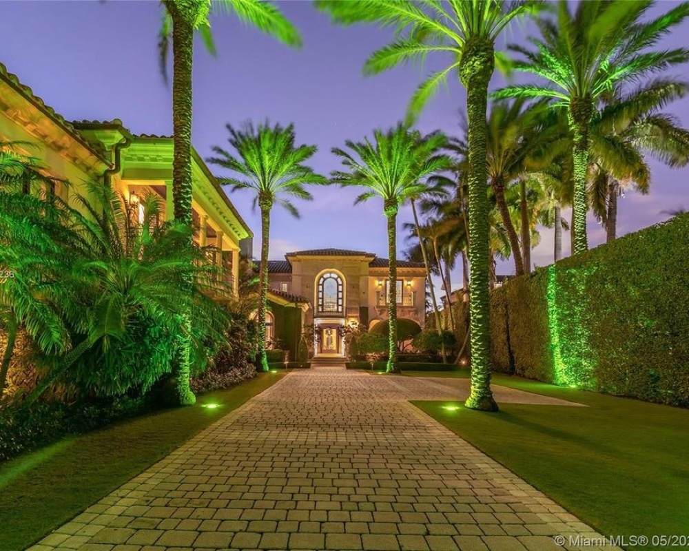 Jennifer Lopez home