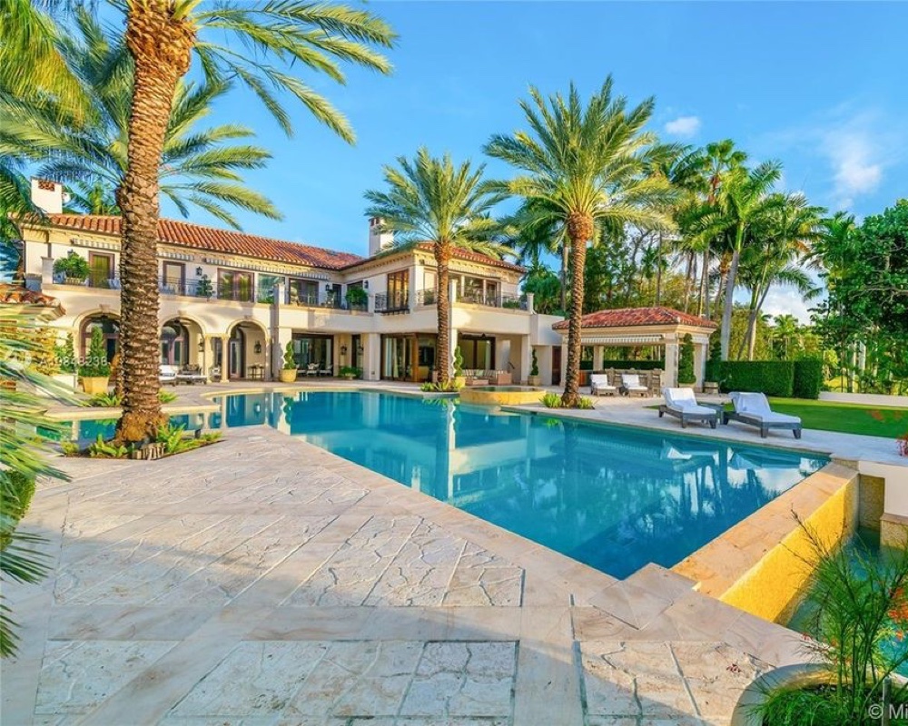 Jennifer Lopez home