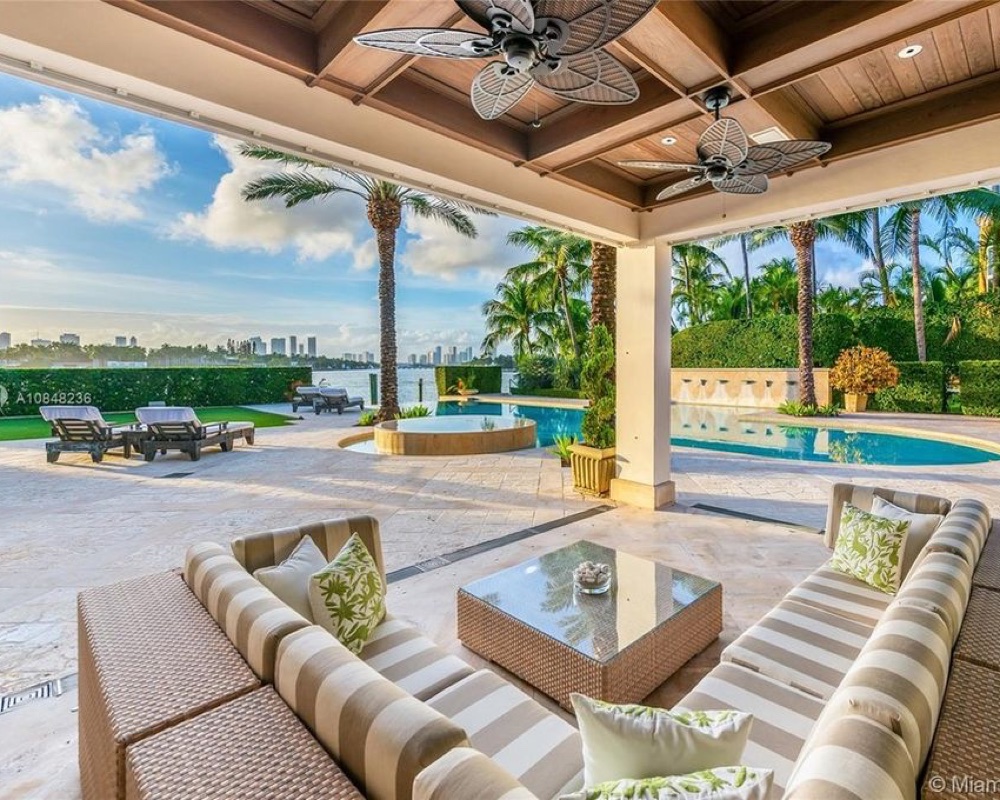 Jennifer Lopez home
