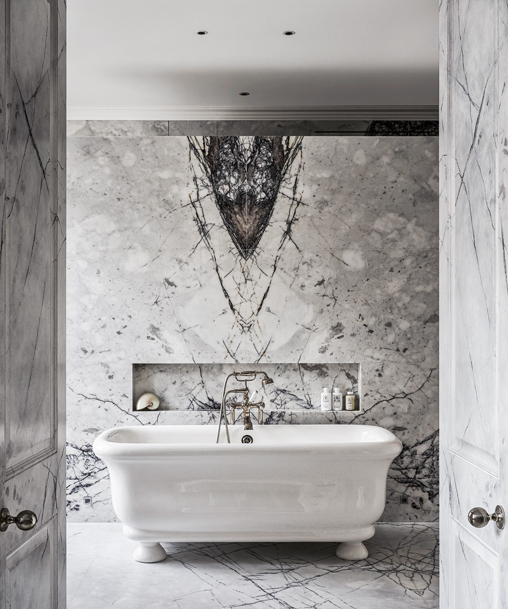 Bathroom ceiling lighting ideas