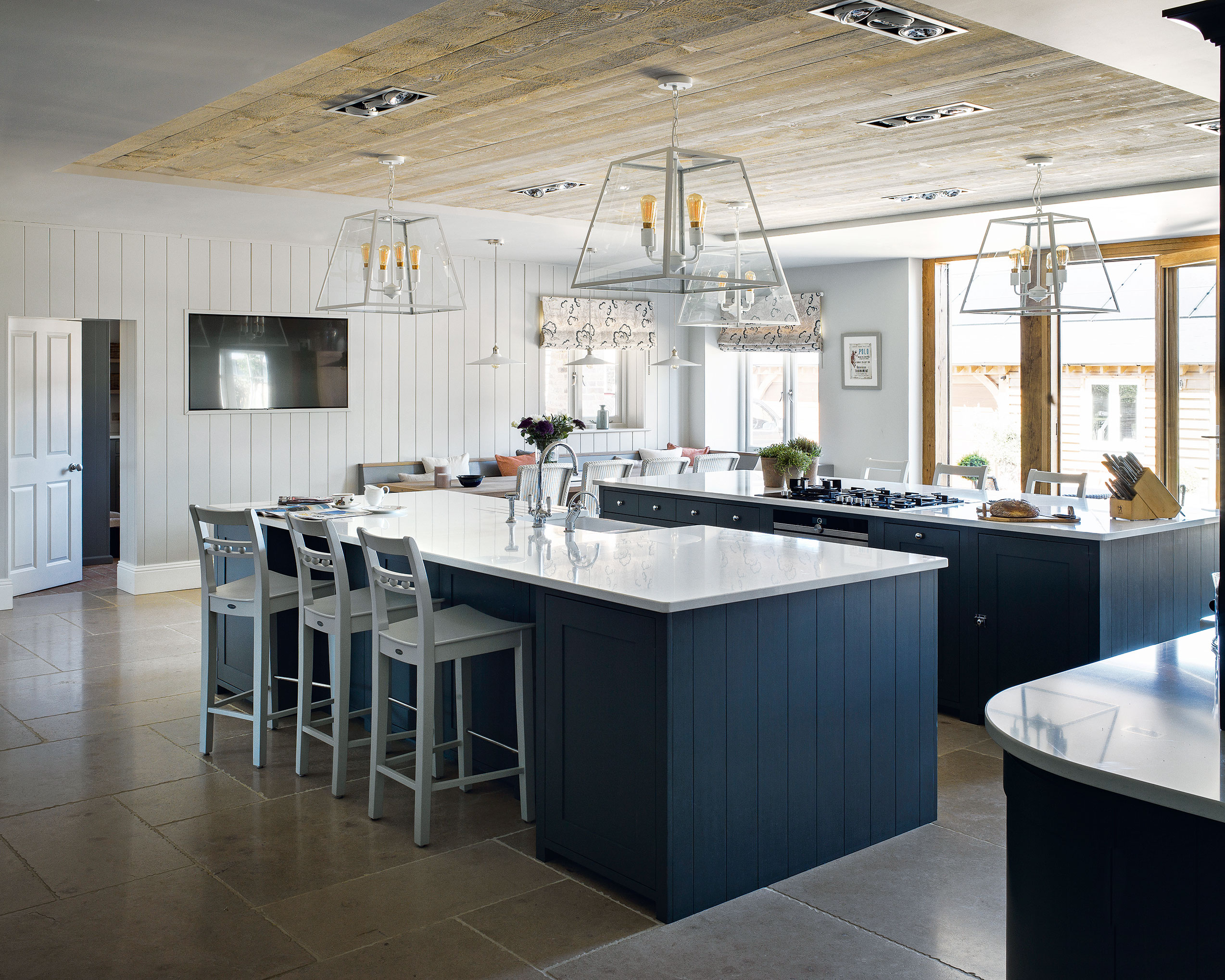 Modern farmhouse ideas 9