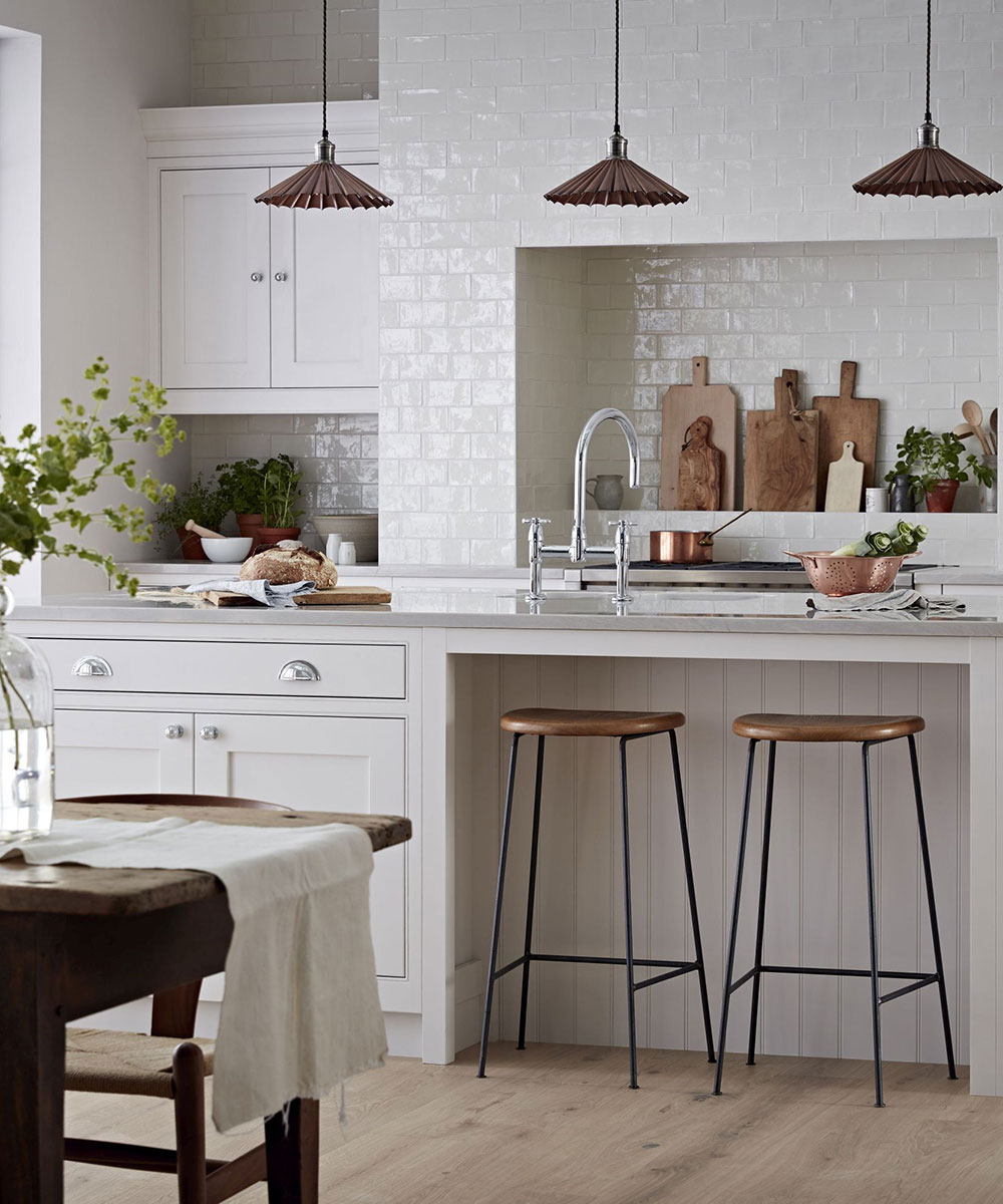 White-Kitchen-Ideas-Kitchen-Makers-Alderley-in-Bone-from-15,000