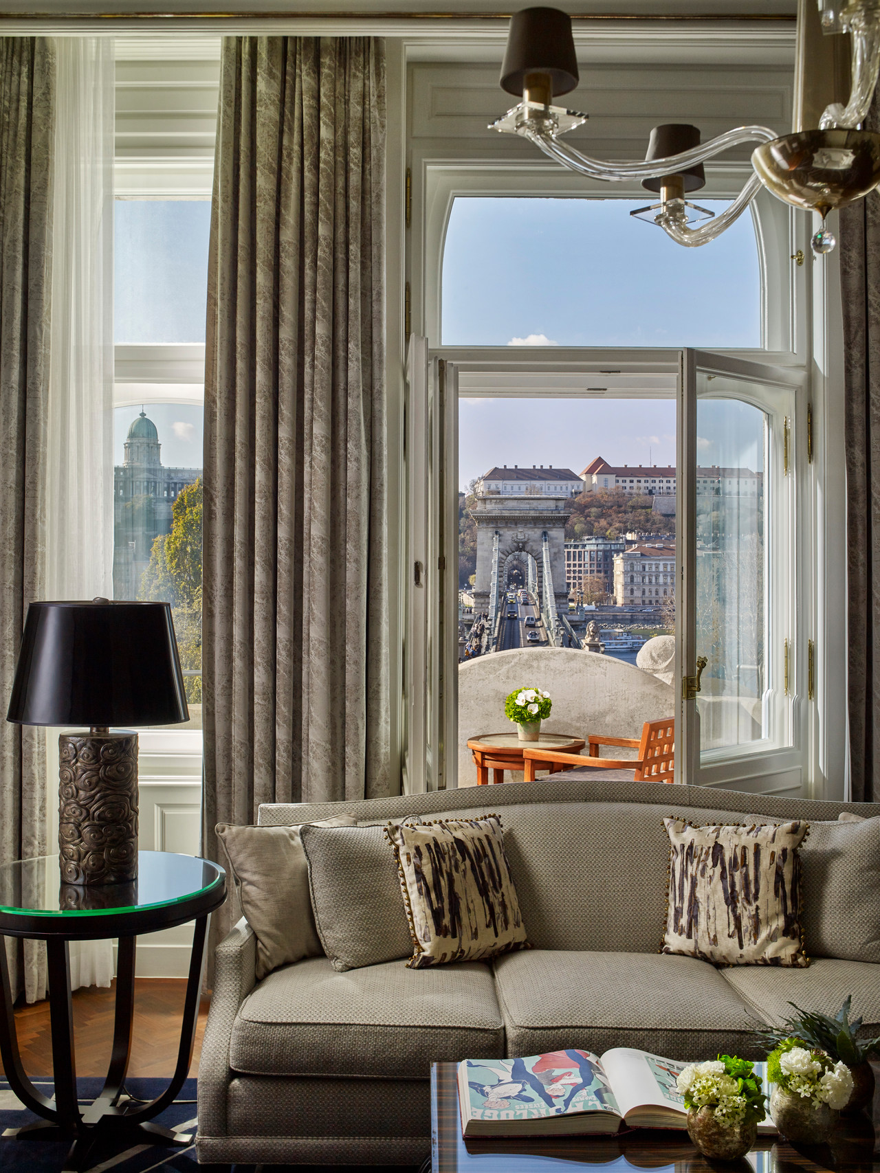 Four Seasons Hotel Gresham Palace, Budapest