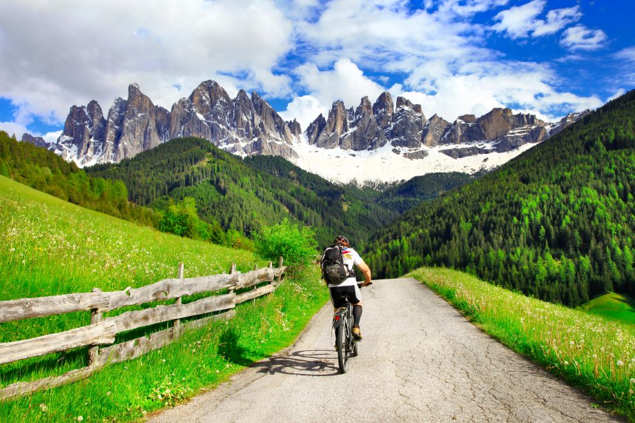 cycling holidays italy