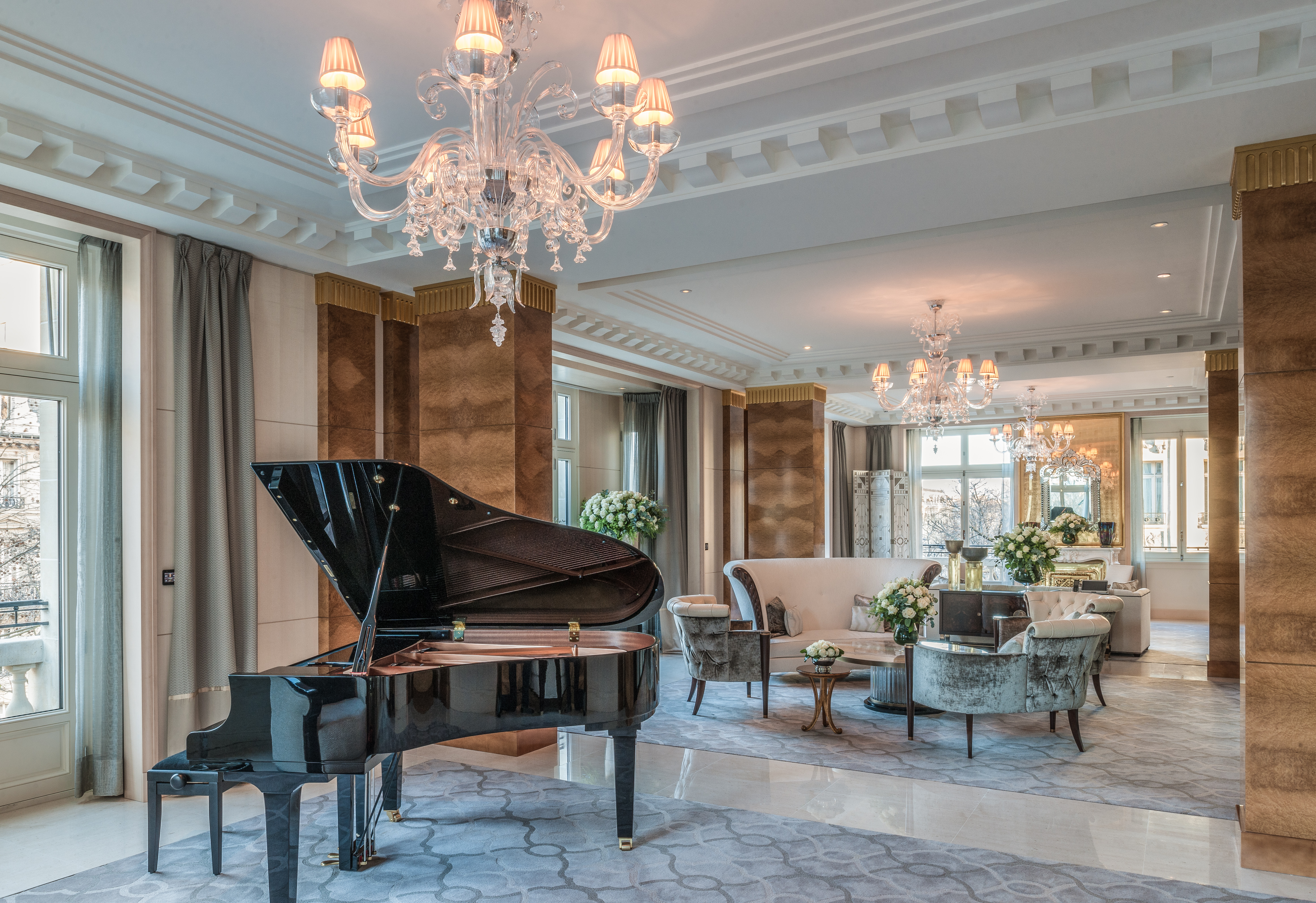 World's most expensive hotels - The Peninsula Suite - Living Room 1